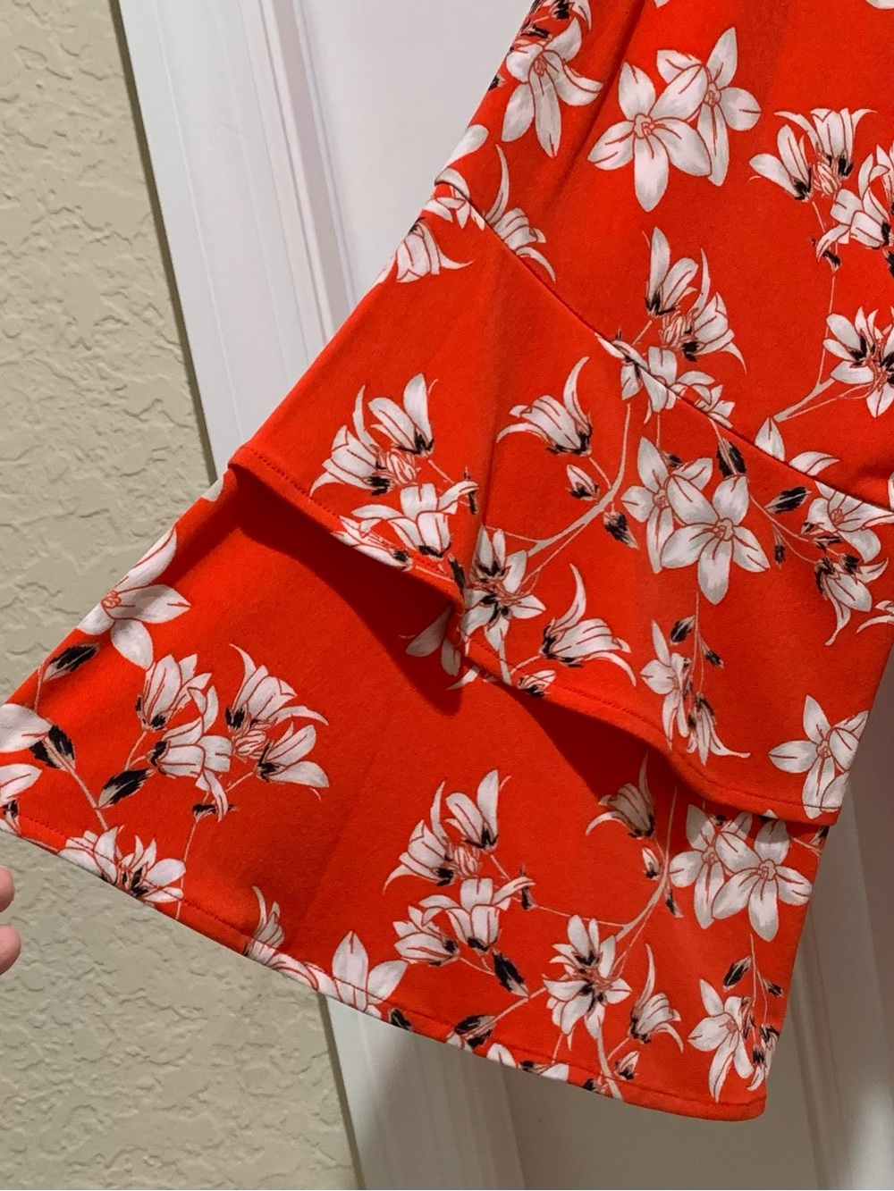 Calvin Klein Coral-Red Floral Dress Top Metallic V logo cutout at neck 2XL - Picture 5 of 10